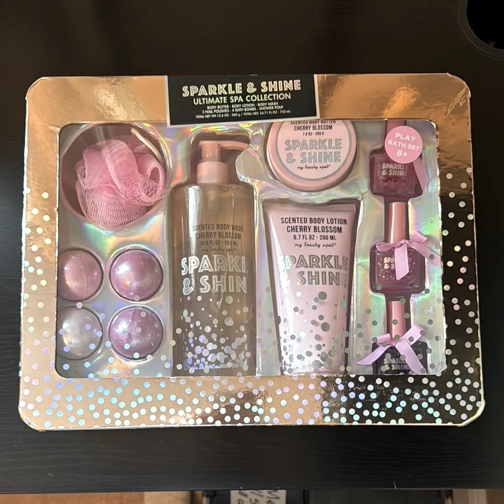 Sparkle & Shine Ultimate Spa Collection Play Spa kids 8+ New in box